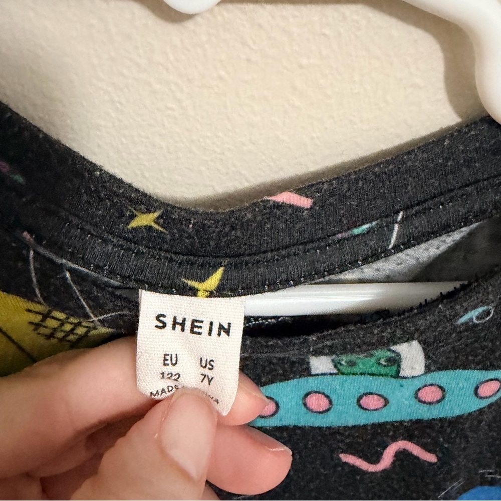 SHEIN Black Space-Themed Kids T-Shirt Size 7Y - Picture 3 of 5
